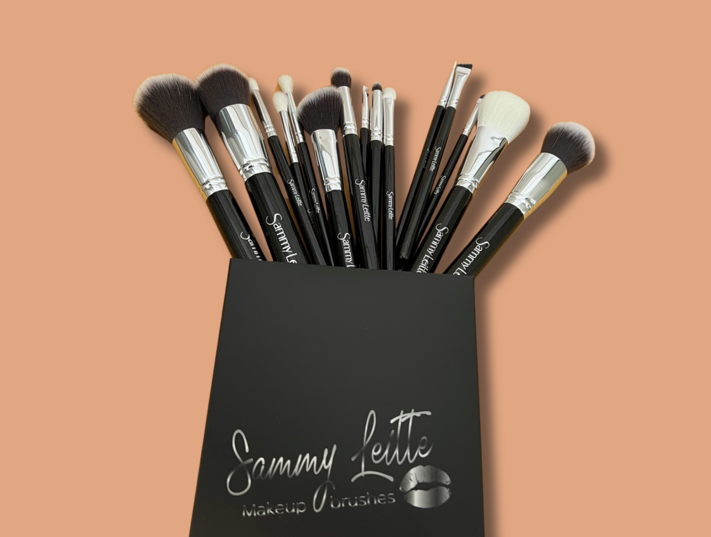 Sammy Leitte Brushes Set